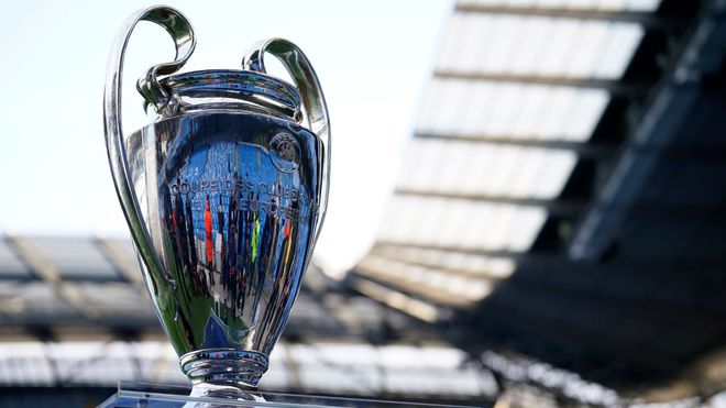 表现无疑给 表现无疑给